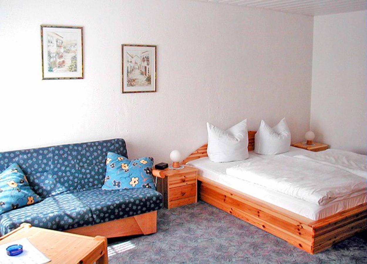 Hotel-Restaurant Zum Dorfkrug 빈터베르크 외부 사진